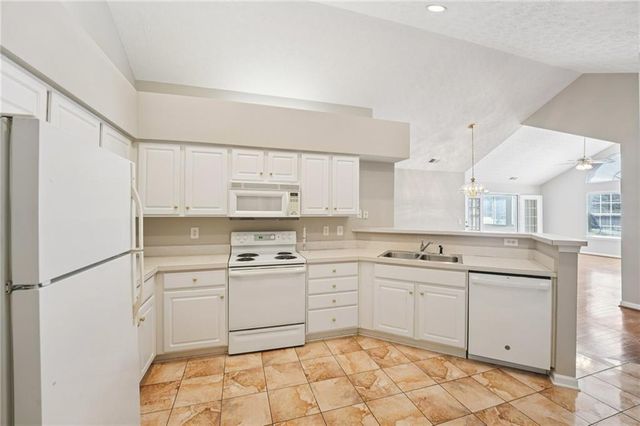 3794 Vineyards Lake NW Circle 12, Kennesaw, GA 30144