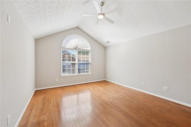 3794 Vineyards Lake NW Circle 12, Kennesaw, GA 30144