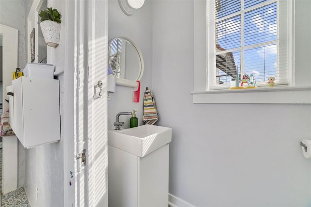 424 PELICAN AVENUE, Daytona Beach, FL 32118