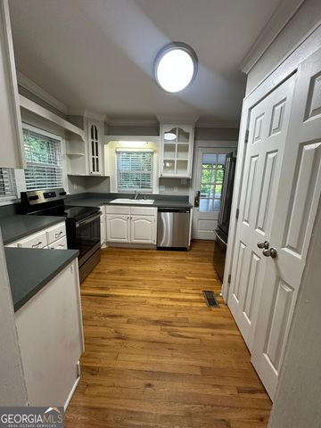 8542 Campbellton Street, Douglasville, GA 30134