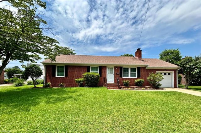 1813 Lake View DR, Hampton, VA 23666