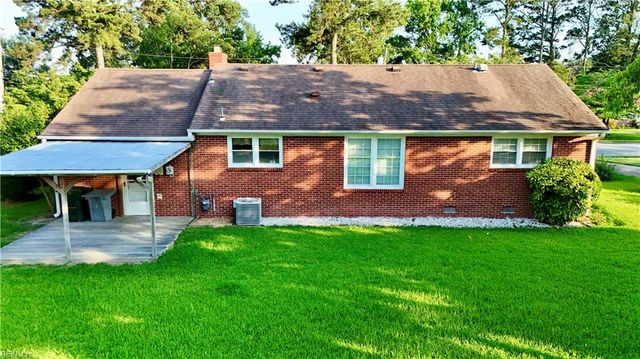 1813 Lake View DR, Hampton, VA 23666