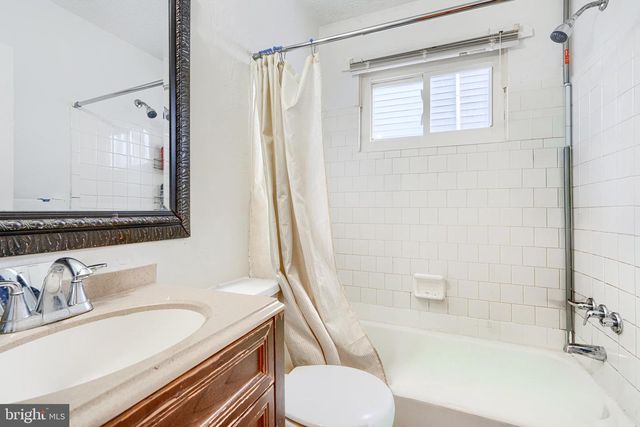 5927 CENTRAL AVE, Gwynn Oak, MD 21207