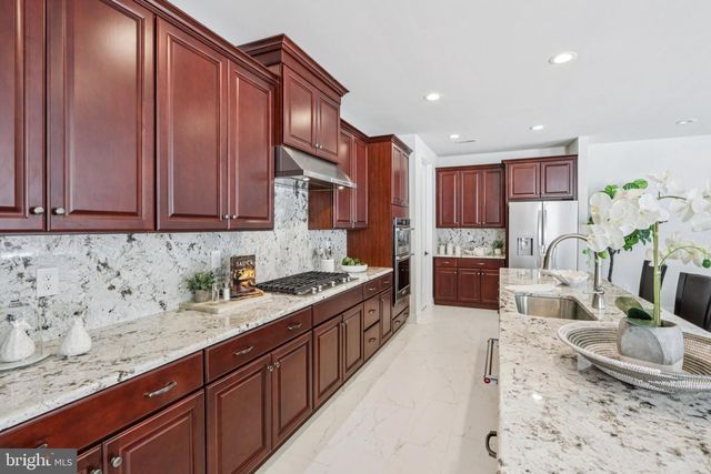 127 ALROY RD, Malvern, PA 19355