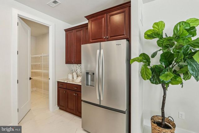 127 ALROY RD, Malvern, PA 19355