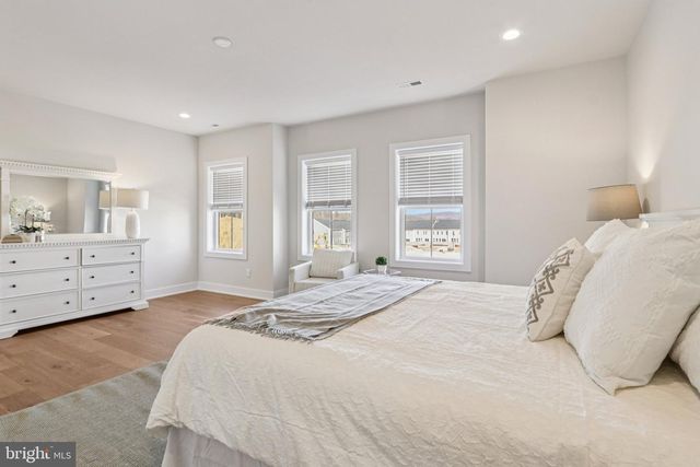 127 ALROY RD, Malvern, PA 19355