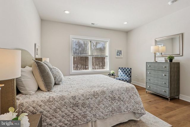 127 ALROY RD, Malvern, PA 19355