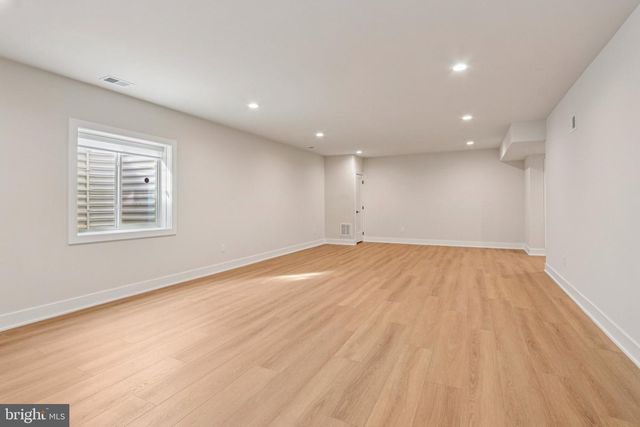 127 ALROY RD, Malvern, PA 19355