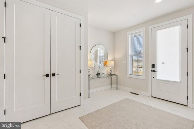 127 ALROY RD, Malvern, PA 19355