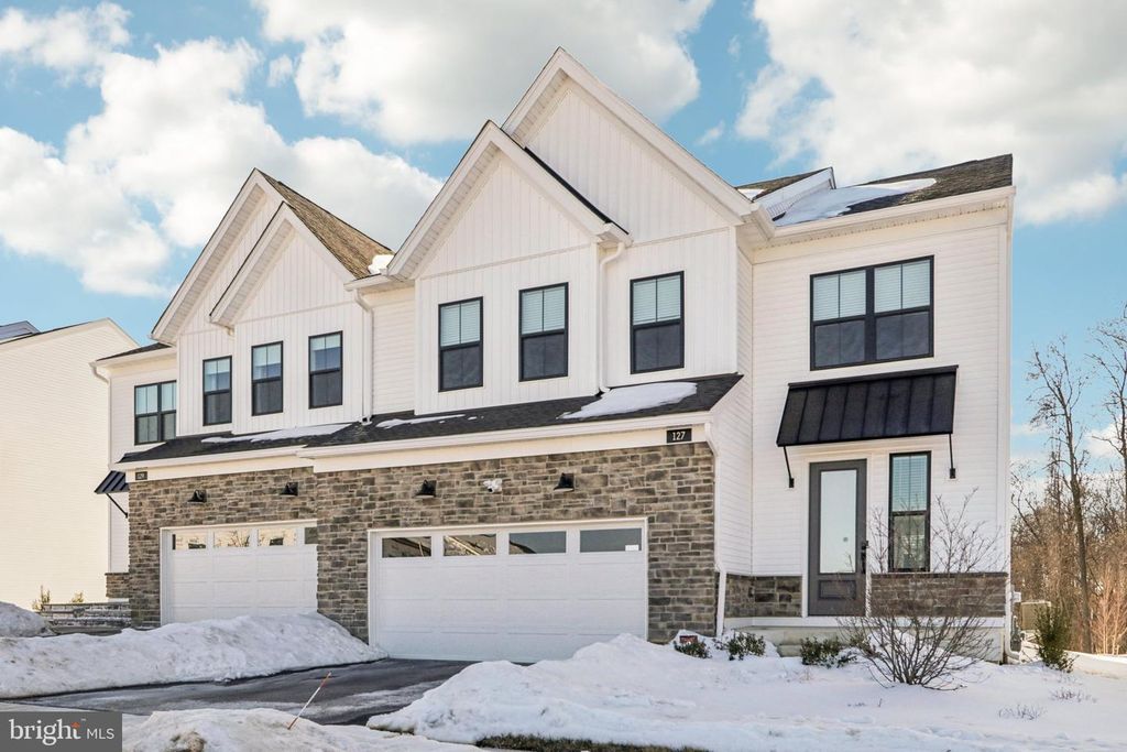 127 ALROY RD, Malvern, PA 19355