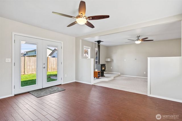 122 N C St, Buckley, WA 98321