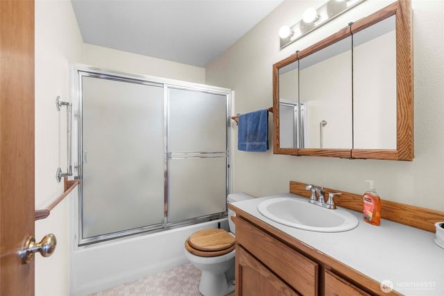 319 Shelter Bay Drive, La Conner, WA 98257