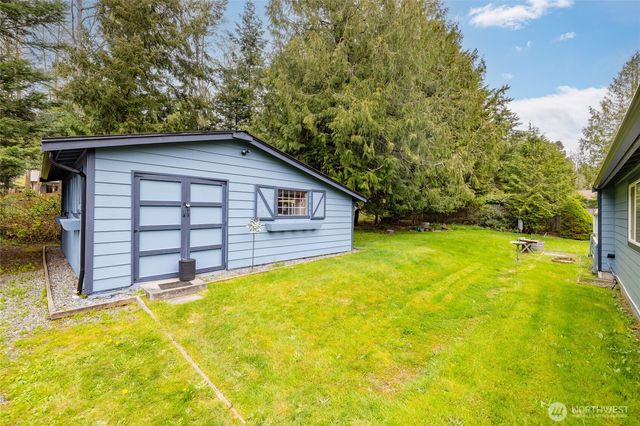 319 Shelter Bay Drive, La Conner, WA 98257
