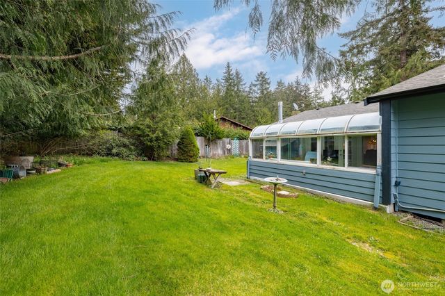 319 Shelter Bay Drive, La Conner, WA 98257