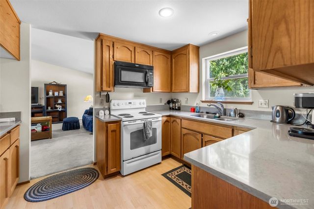 319 Shelter Bay Drive, La Conner, WA 98257