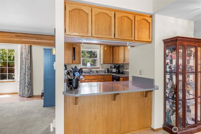 319 Shelter Bay Drive, La Conner, WA 98257