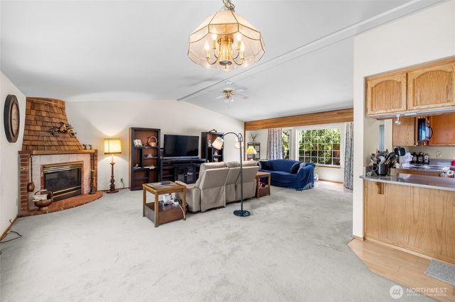 319 Shelter Bay Drive, La Conner, WA 98257