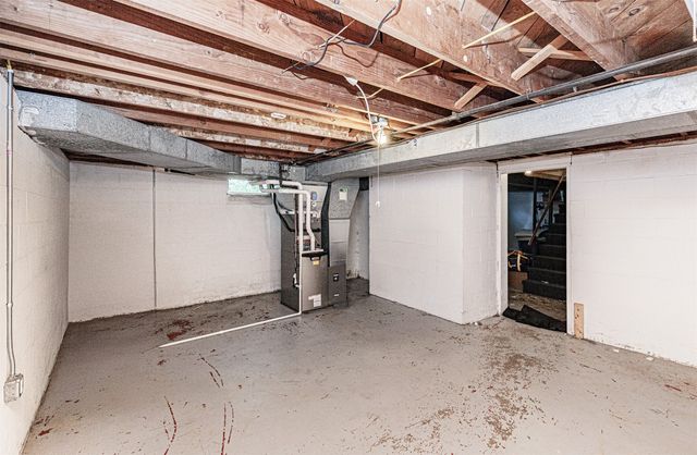 3805 Dawes Drive, Ames, IA 50010