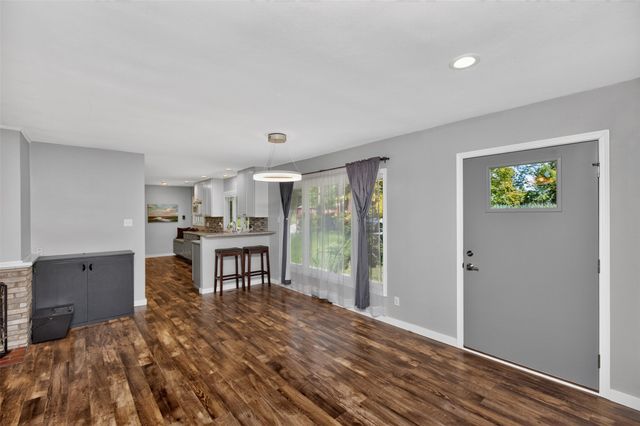 3805 Dawes Drive, Ames, IA 50010