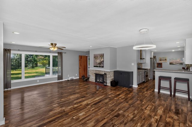 3805 Dawes Drive, Ames, IA 50010