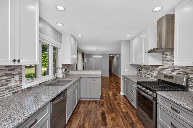 3805 Dawes Drive, Ames, IA 50010