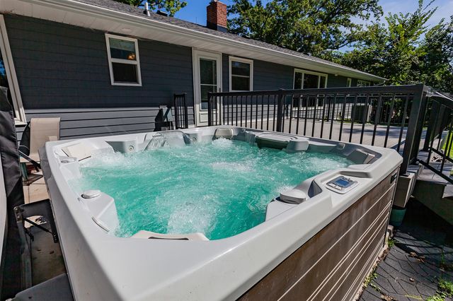 3805 Dawes Drive, Ames, IA 50010