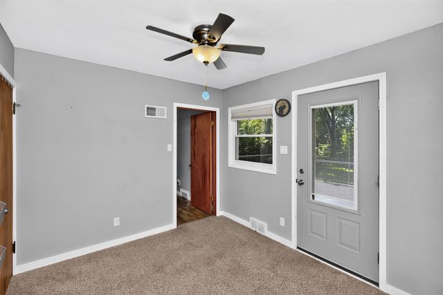 3805 Dawes Drive, Ames, IA 50010