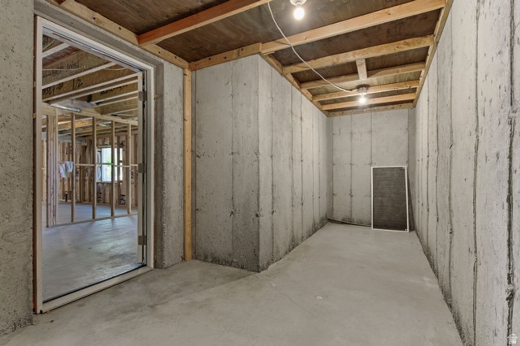Image 26 of property listing at 3812 S BUCKLEY MINE DR #511, Magna, UT 84044