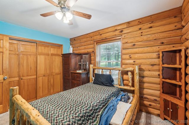 6654 S State Highway 99 Highway, Oilton, OK 74052