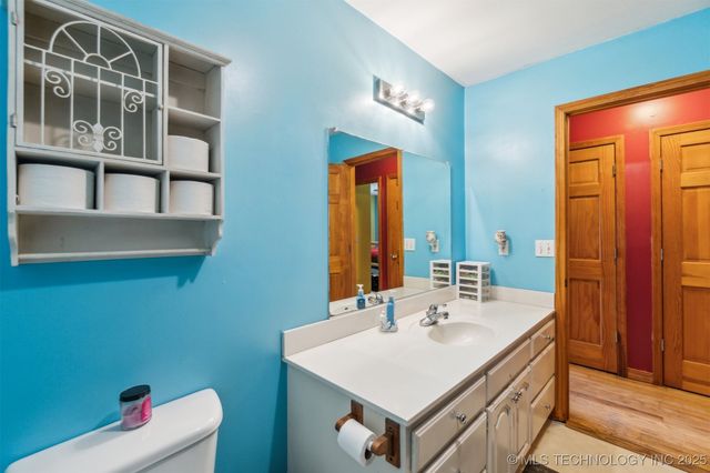 6654 S State Highway 99 Highway, Oilton, OK 74052