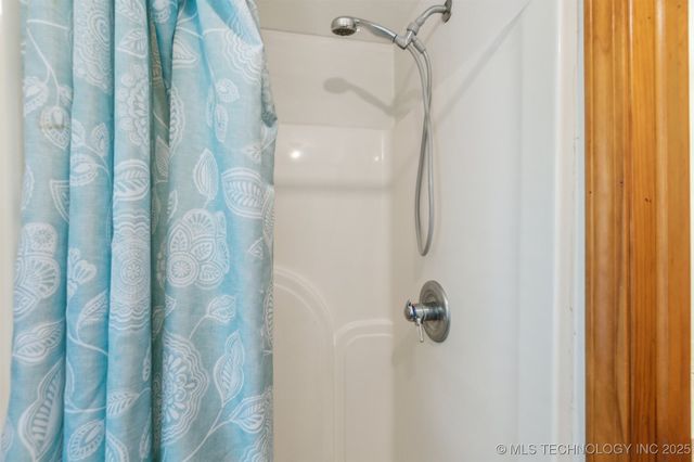 6654 S State Highway 99 Highway, Oilton, OK 74052