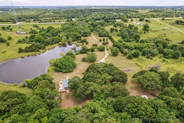 6654 S State Highway 99 Highway, Oilton, OK 74052