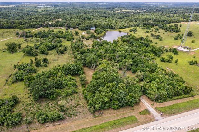 6654 S State Highway 99 Highway, Oilton, OK 74052