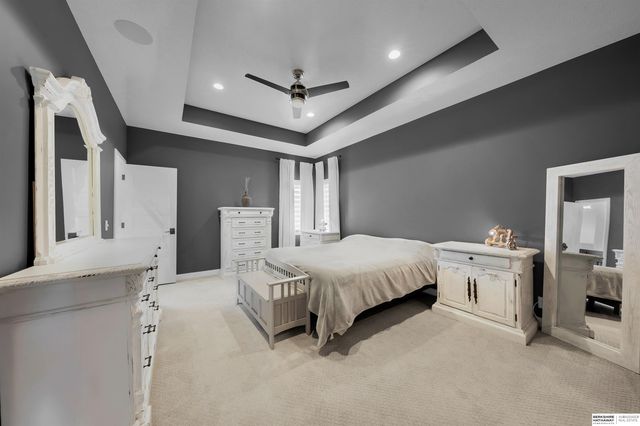 21318 Castlerock Lane, Gretna, NE 68028
