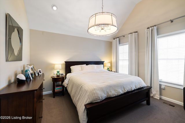 3433 Warner Ave, Louisville, KY 40207