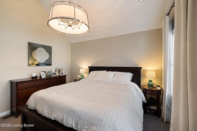 3433 Warner Ave, Louisville, KY 40207