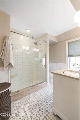 3433 Warner Ave, Louisville, KY 40207