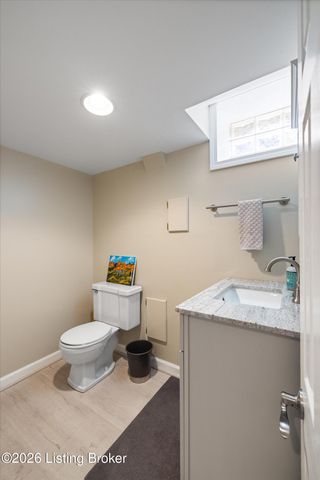 3433 Warner Ave, Louisville, KY 40207