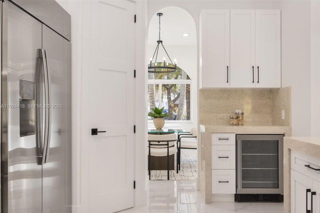 6845 SW 52nd St, Miami, FL 33155