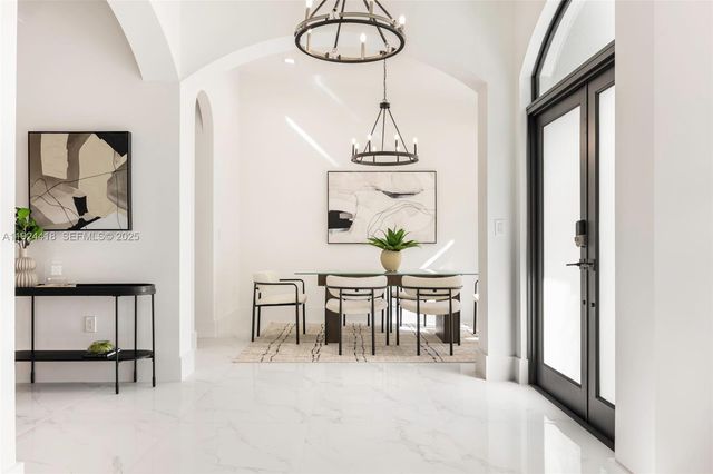 6845 SW 52nd St, Miami, FL 33155