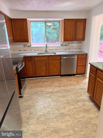 13514 STEEPLECHASE DR, Bowie, MD 20715
