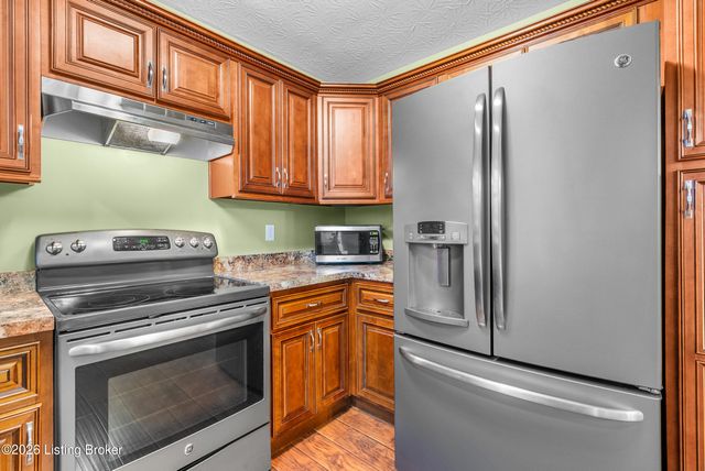 248 Eagle Feather St, Mt Washington, KY 40047