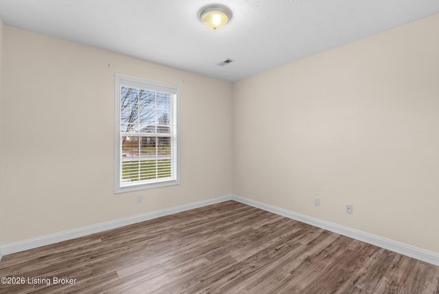 248 Eagle Feather St, Mt Washington, KY 40047