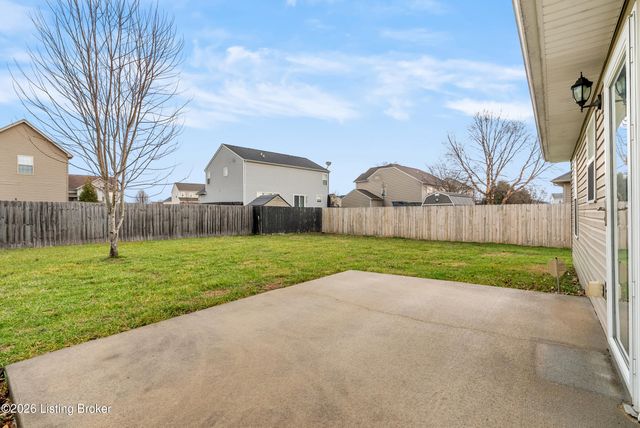 248 Eagle Feather St, Mt Washington, KY 40047