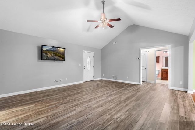 248 Eagle Feather St, Mt Washington, KY 40047