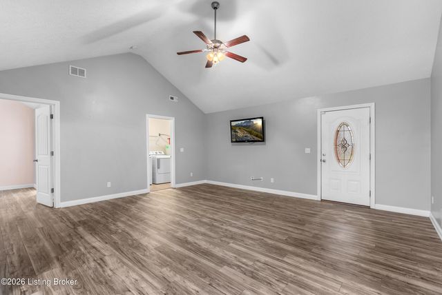 248 Eagle Feather St, Mt Washington, KY 40047