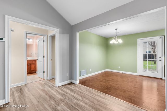 248 Eagle Feather St, Mt Washington, KY 40047