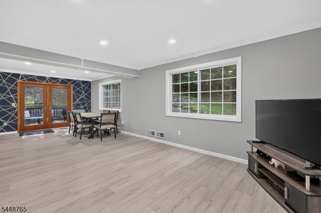 123 Vail Rd, Knowlton Twp., NJ 07832