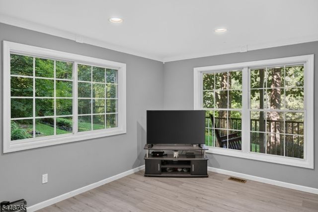 123 Vail Rd, Knowlton Twp., NJ 07832