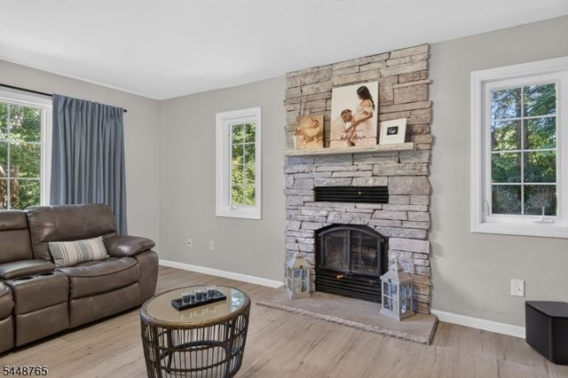 123 Vail Rd, Knowlton Twp., NJ 07832